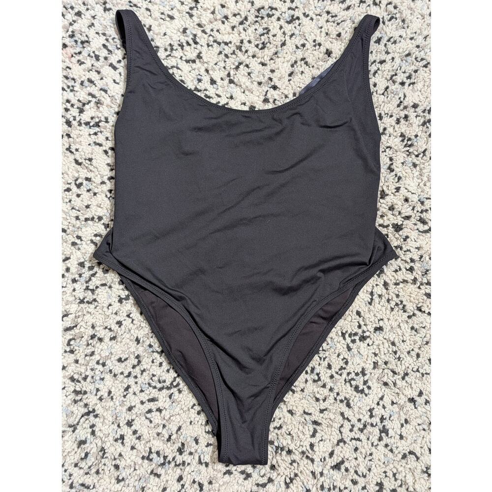 NWOT SKIMS Black Bodysuit Size 2X High Cut Scoop Back Minimalist